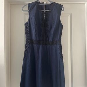 T Tahari black and blue lace Aubrey dress 4 NWT